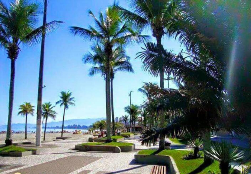 Praia Grande Canto Do Forte Bagian luar foto